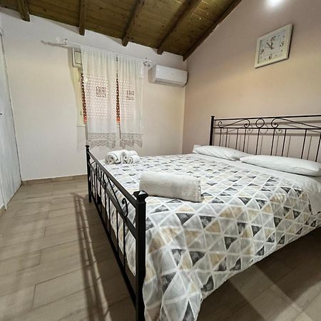 Apartamento Mimi E Coco Shabby House CTA Exterior foto