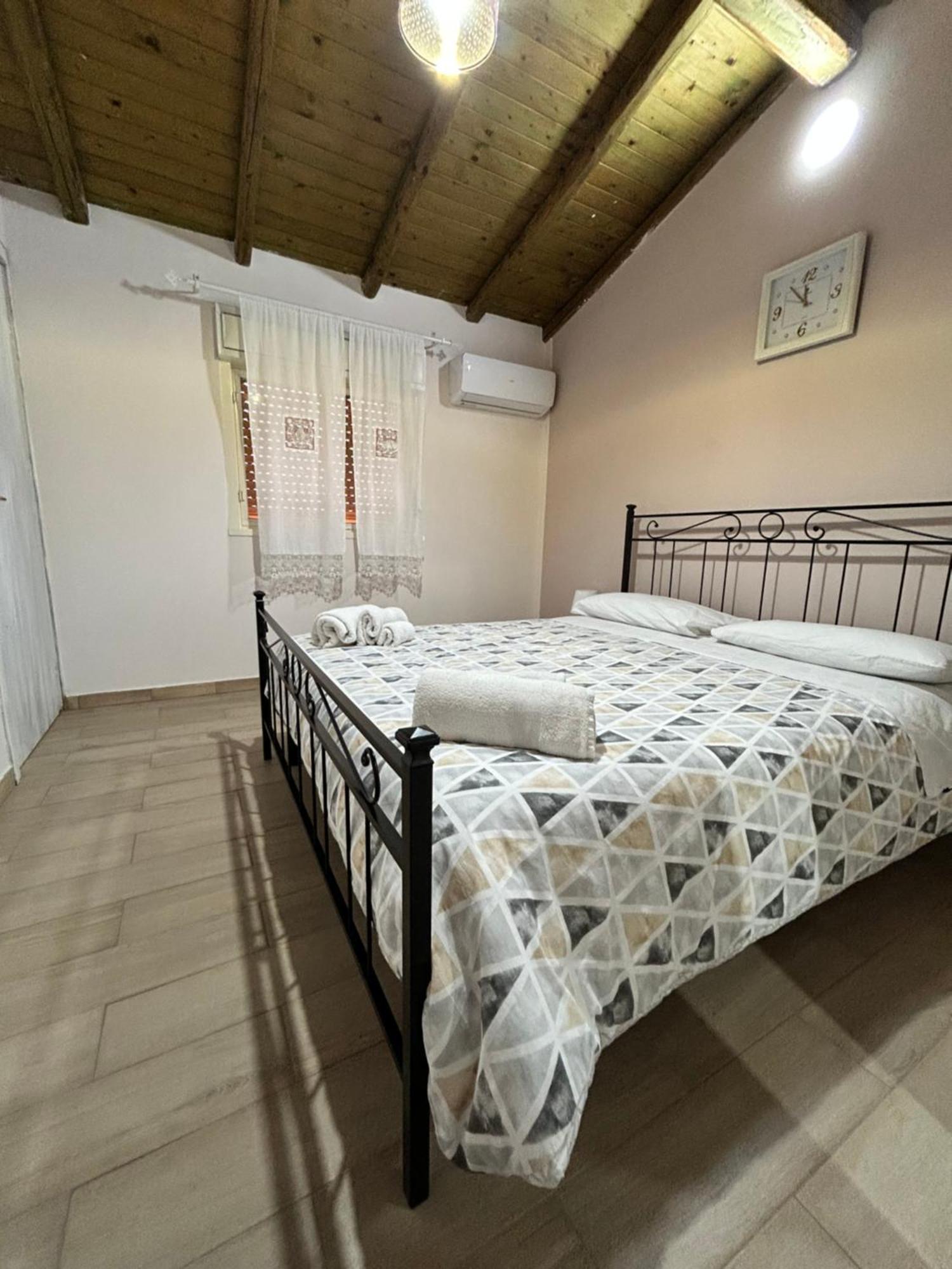 Apartamento Mimi E Coco Shabby House CTA Exterior foto